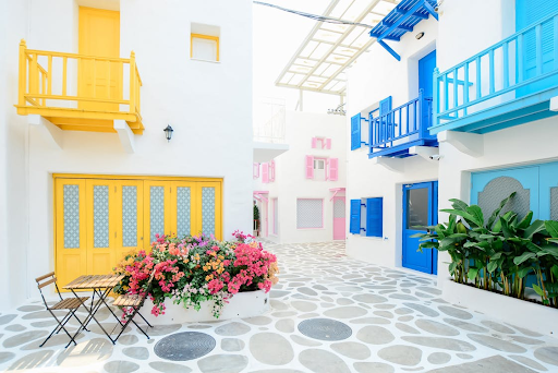 Buying a Second Home? 8 Things to Consider